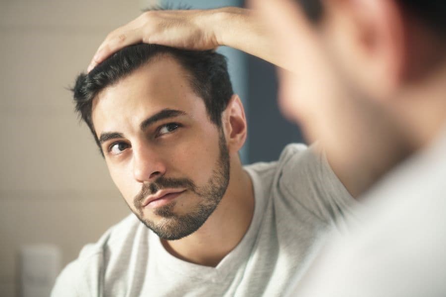 Por Qué Los Hombres Pierden El Cabello